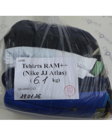 T-shirts RAM ++(Nike J.J. Atlas) — лот №10