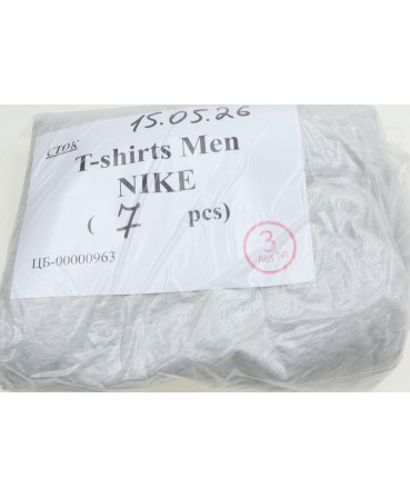  T-shirts Men (Nike) — лот №3
